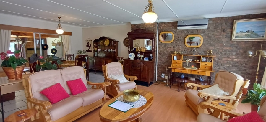 4 Bedroom Property for Sale in Panorama Free State
